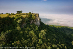 Staffelberg mit Morgennebel