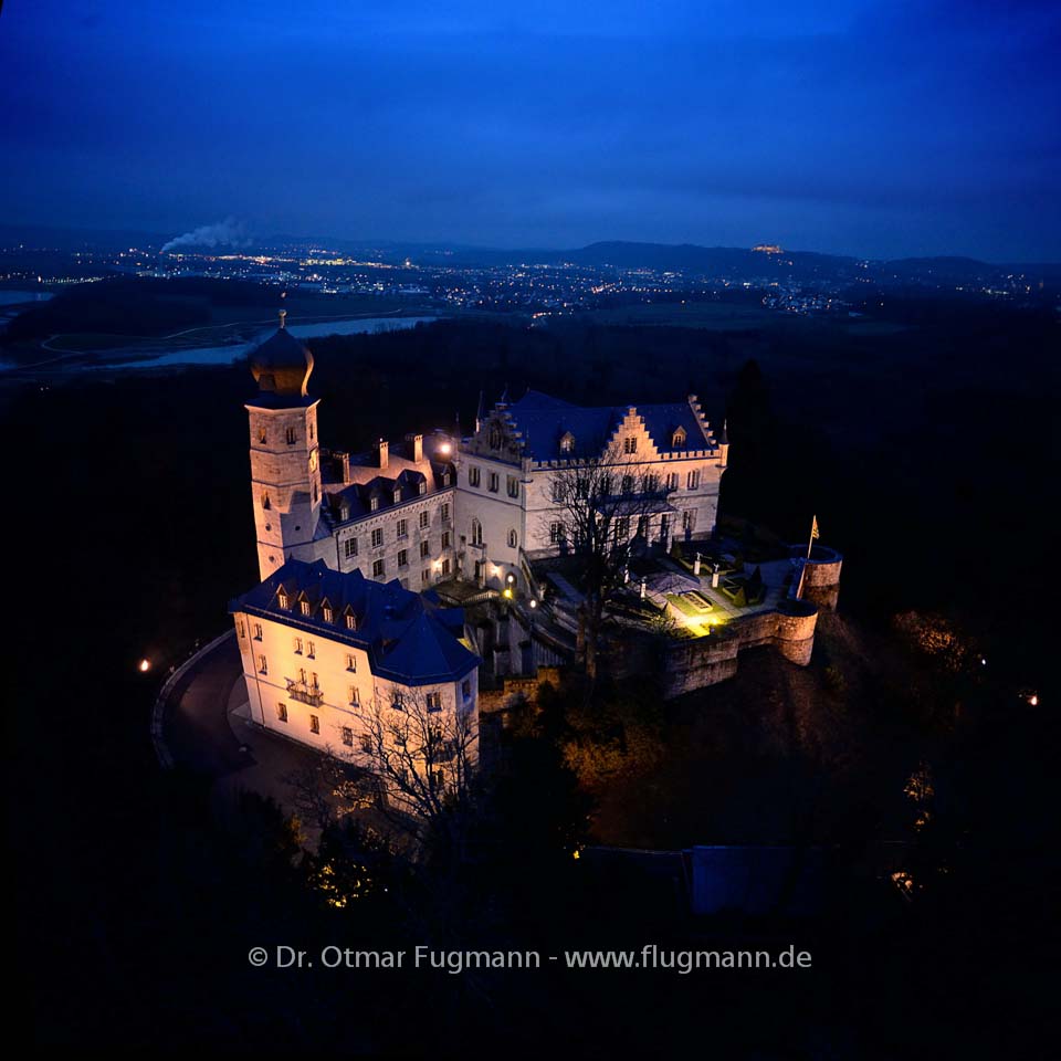 Schloss Callenberg bei Nacht